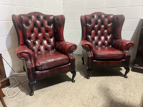 Pair chesterfield wing - of,