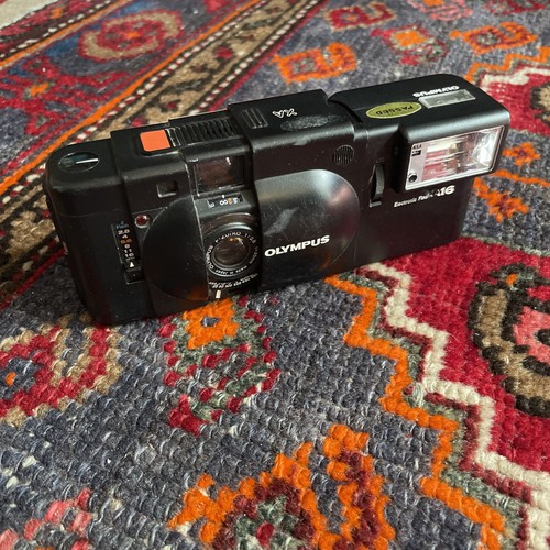 Olympus rangefinder flash - xa,