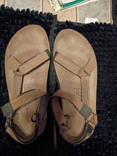 Teva Tan Sandals 11 M