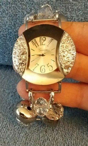 Geneva white face clear - face,