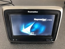 Raymarine A75 Touchscreen Chart plotter  Fishfinder WiFi MFD - E70166
