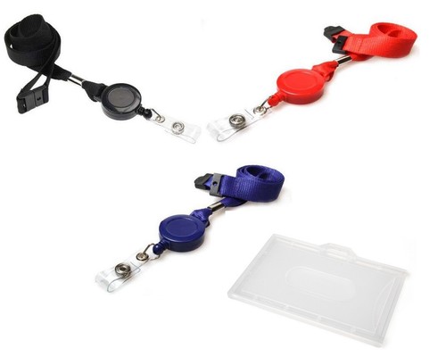 Retractable lanyard door pass - retractable,