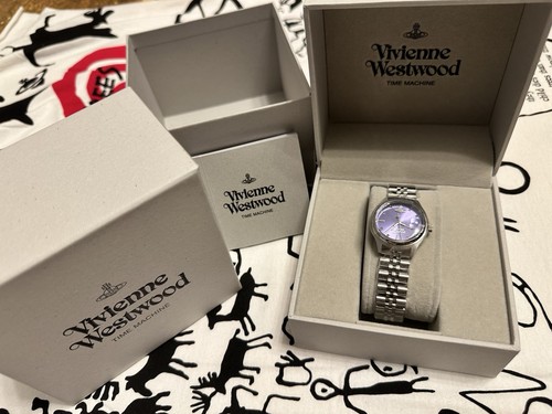 Authentic vivienne westwood - authentic,