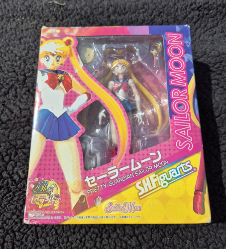 Figuarts sailor moon - s.h.figuarts,