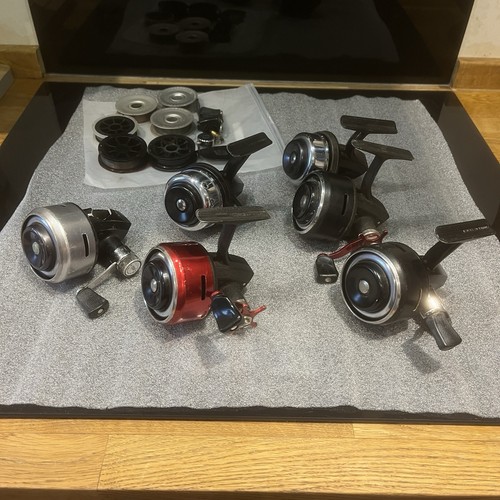 Abu closed face - reels, vintage