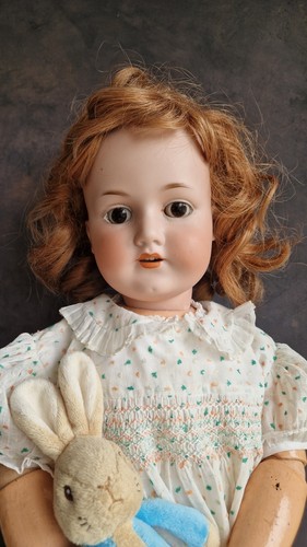 Sweet antique bisque head - sweet,