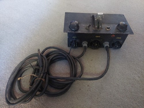 Ww2 aircraft radio - aircraft,