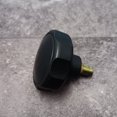 Shoprider deluxe armrest screw - shoprider,