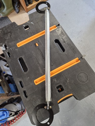 Strut brace - strut,