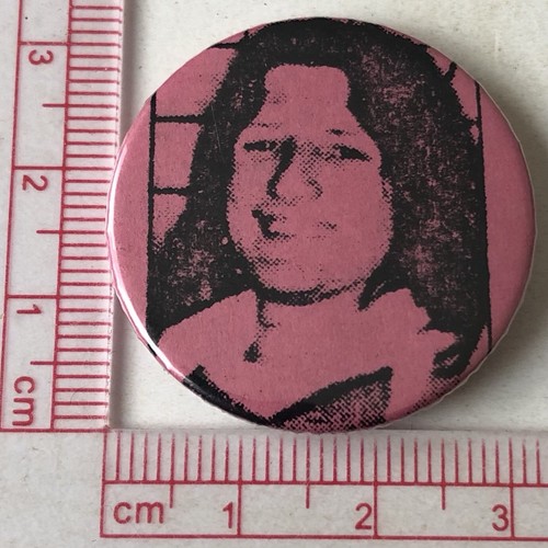 Vintage bobby sands pin - bobby, badge