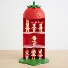 Sonny Angel Hoppers Display