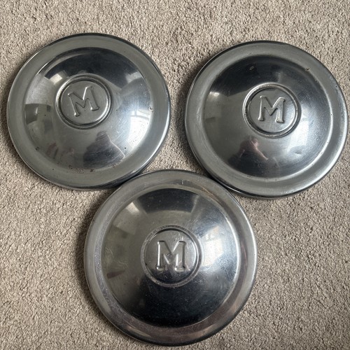 Morris minor hubcaps - minor, vintage