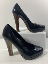 CARVELA Black Patent Leather Court Shoes. VGC. Size 3