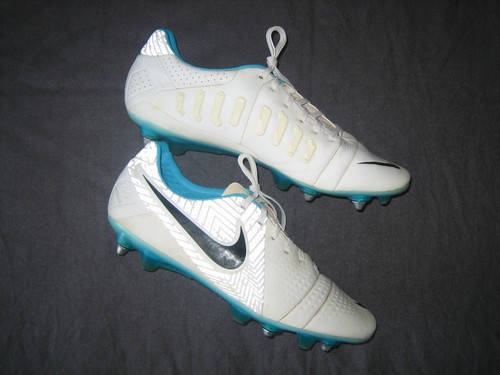 Nike ctr360 maestri iii acc - iii,