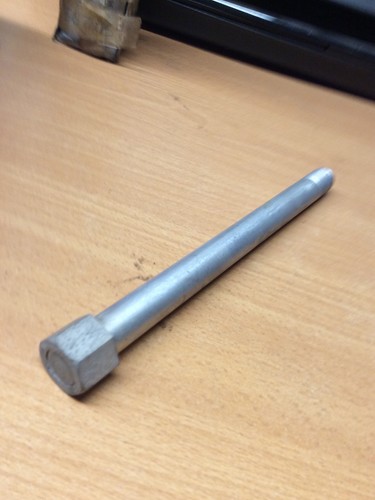 Velocette rear wheel spindle - rear,