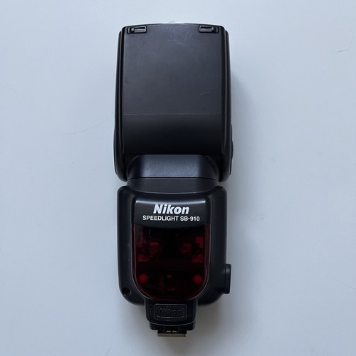 Nikon 910 speedlight - nikon,