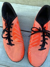 Retro Nike T90 Astro Football