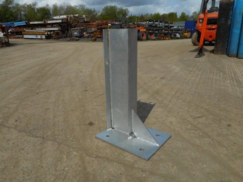 Used crash barrier - barrier, /