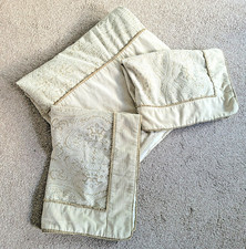 Dorma Winchester Jacquard Sand Beige Luxury Duvet + Oxford Pillowcases - King??