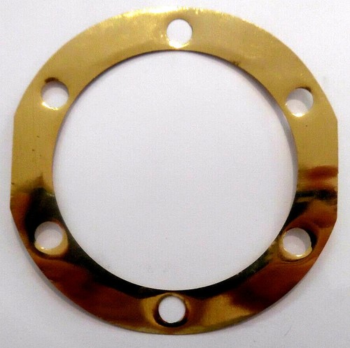 Steering box top - top, shim