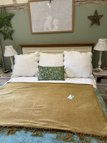 Gorgeous deep ochre gold - gorgeous,