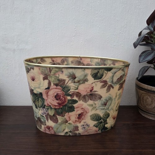 Floral chintz fibre glass oval - chintz,