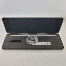 Moore & Wright Bevel