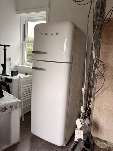 Smeg fridge freezer right - smeg,