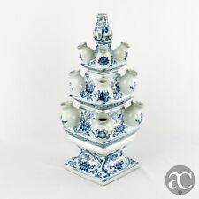 Chinese porcelain Tulip Vase / flower pot, in pagoda shape, Republic period
