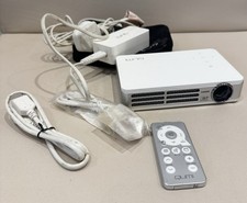 Vivitek QUMI HD Pocket Projector power cables remote and cables Q5-WT