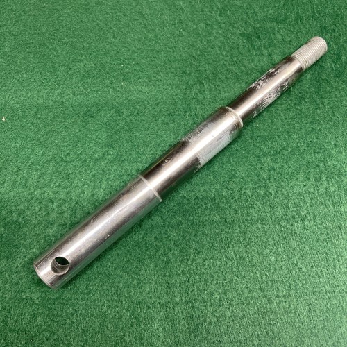 Bsa front wheel spindle with - front,