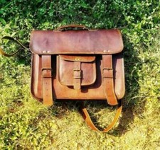 Modish goat leather messenger