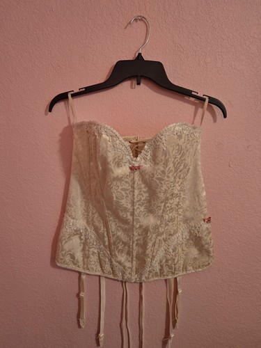 Nwt vtg frederick of - nwt,