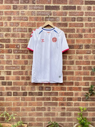 Denmark 2020 2022 away - denmark, 2020/2022