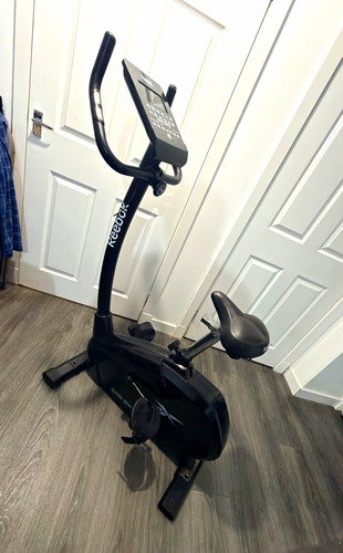 Reebok zr8 upright exercise - reebok,