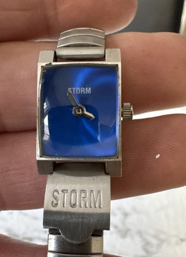 Vintage square blue storm - square,
