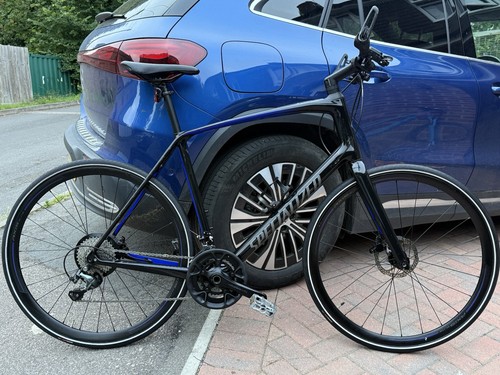 Specialized sirrus bike