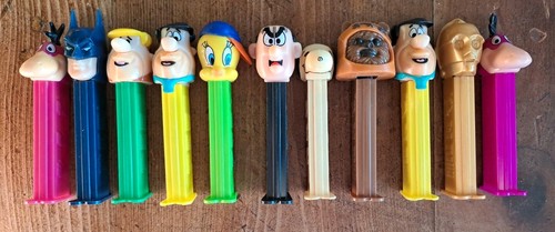 Vintage 1990 pez - vintage,