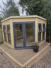 GARDEN CORNER SUMMER HOUSE