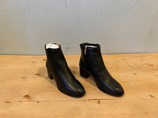 NWOT/B Aquatalia Naiya Ankle Boot , Black Leather , Sz 8