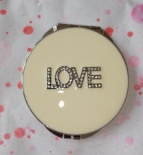 NEW MIRROR COMPACT LOVE
