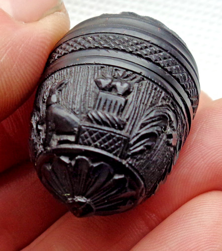 Georgian nut carved acorn - georgian,