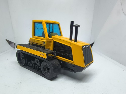 Joal scale caterpillar - 1/50,