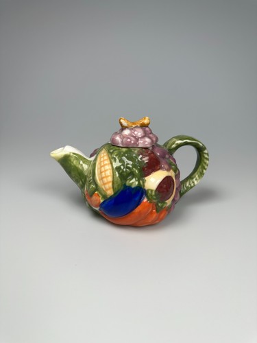 Vintage miniature ceramic - miniature,