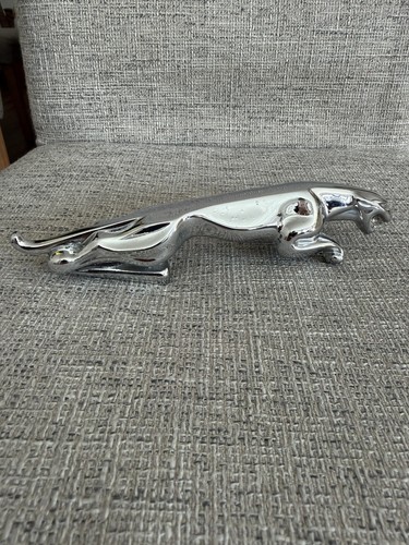 Vintage jaguar leaper - vintage, bonnet