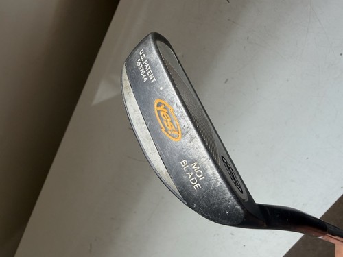 Yes moi series - series, putter