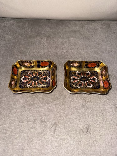 Royal crown derby trinket tray - royal,