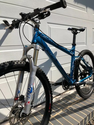 Specialized epic comp full - specialized,