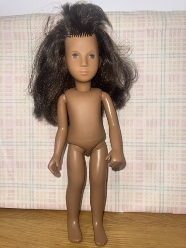 Vintage sasha doll brunette - doll,