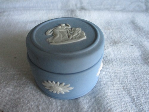 Wedgwood blue jasper cupid - jasper,